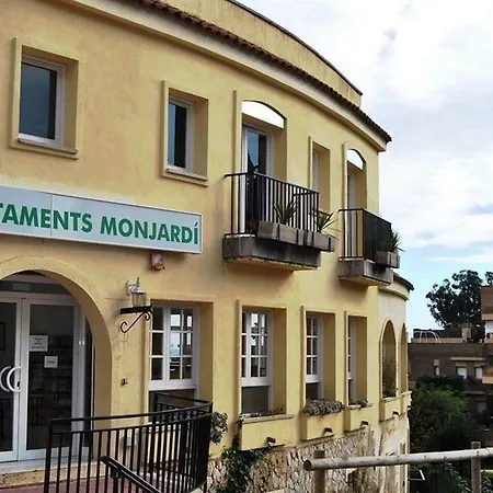Ar Enjoy Monjardi * Lloret de Mar