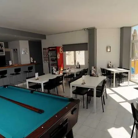 Ar Enjoy Monjardi Apartment *
