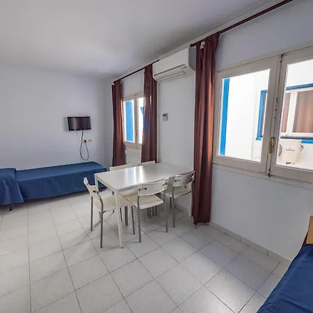 Apartment Ar Enjoy Monjardi Lloret de Mar