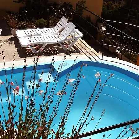 Ar Enjoy Monjardi Apartment *