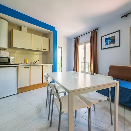 Ar Enjoy Monjardi Apartment